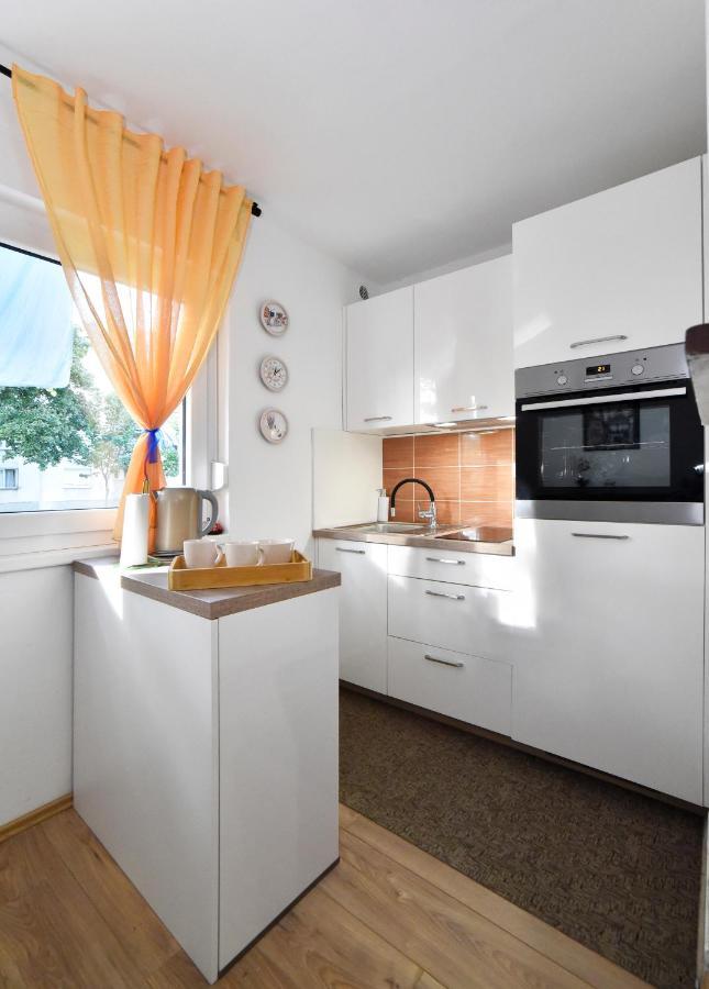 Studio Apartment Aneta ซาเกร็บ ภายนอก รูปภาพ